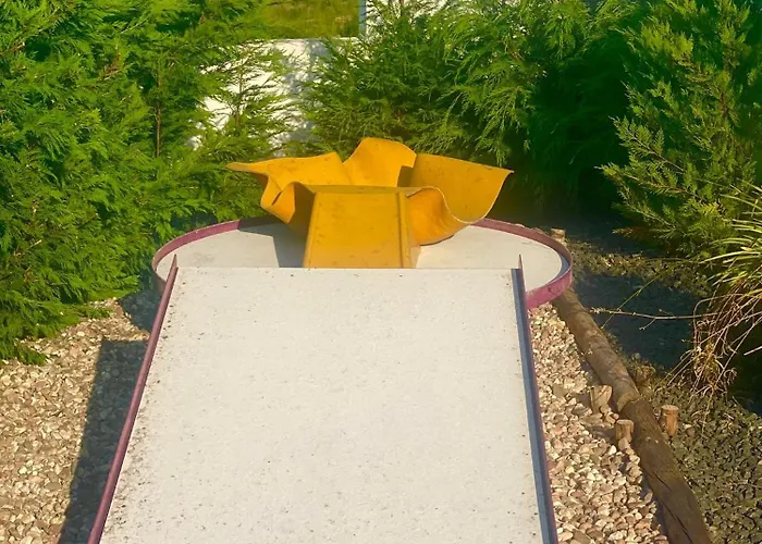 アパート Alto Do Moinho アルコバサ